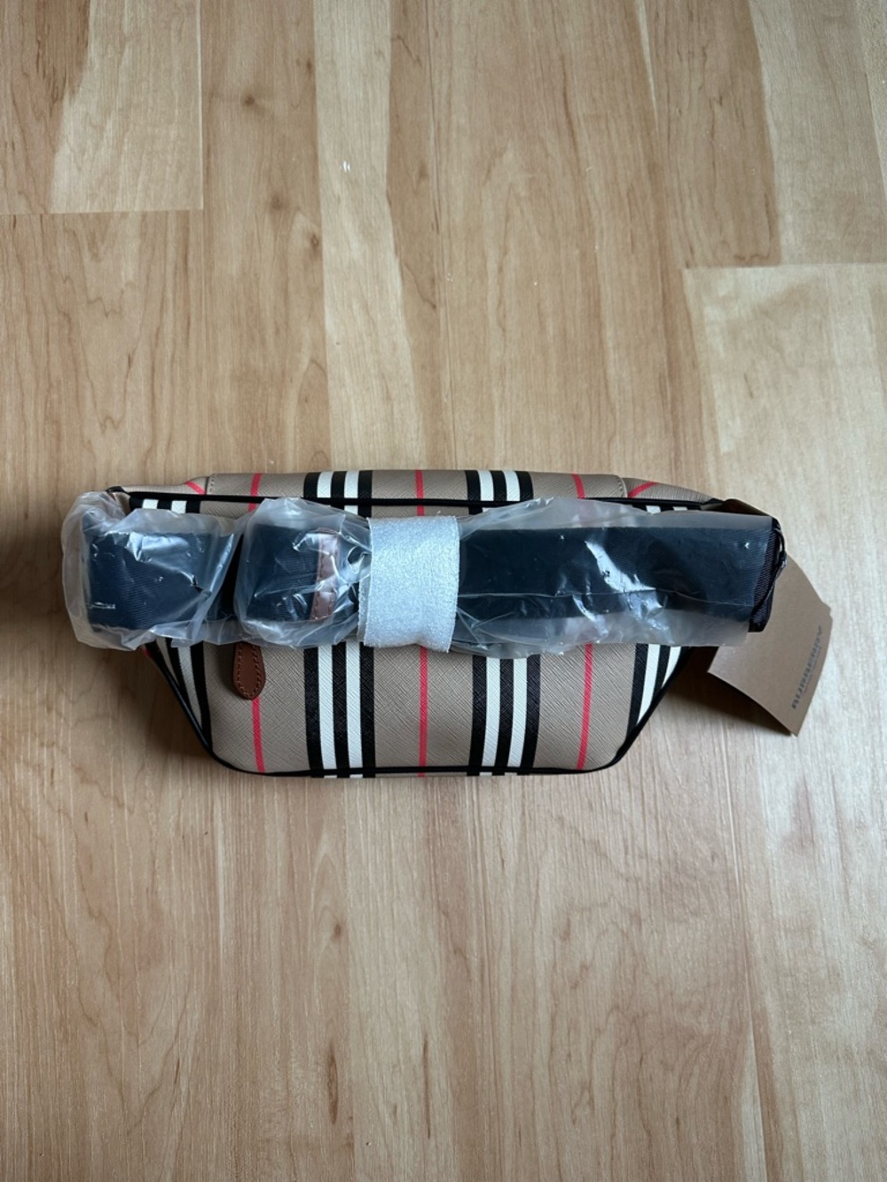 Burberry Leather Striped Belt Bag or Fanny Pack - Picture 2 of 7